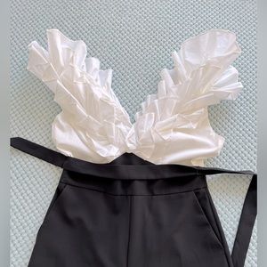 Brand New!! Doesn’t have the tags I took them off thinking I will use it!